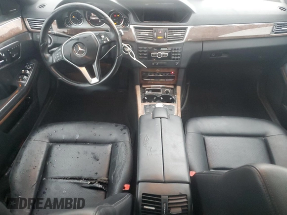 2013 Mercedes-Benz E 350 Luxury with VIN WDDHF8JB8DA691994, listed as a Copart auction lot 53941855 with 131,977 mi miles and Clean Title. Bid and sale history available at DreamBid. Image 8.