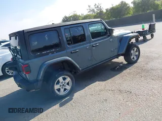 2024 Jeep Wrangler Rubicon with VIN 1C4RJXR67RW149021, listed as a IAAI auction lot 42510809 with 10,722 mi miles and . Bid and sale history available at DreamBid. Image 4.