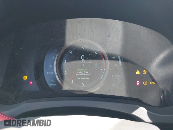 2019 Lexus IS 300 z VIN JTHBA1D26K5093781, wystawiony jako IAAI lot #42068699 z przebiegiem 91 038 mil mil oraz . Historia ofert i sprzedaży dostępna na DreamBid. Obrazek 7.