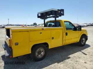 2016 Ford Super Duty F-250 SRW XL with VIN 1FDBF2A62GEA74289, listed as a Copart auction lot 66823654 with 210,780 mi miles and Clean Title. Bid and sale history available at carsss.com. Image 3.
