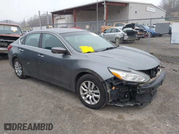 2016 Nissan Altima S with VIN 1N4AL3AP2GN359698, listed as a IAAI auction lot 41520202 with 190,040 mi miles and . Bid and sale history available at carsss.com. Image 1.