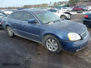 2005 Ford Five Hundred SEL with VIN 1FAFP24145G147463, listed as a IAAI auction lot 41407449 with 999,999 mi miles. Bid and sale history available at carsss.com. Image 1.