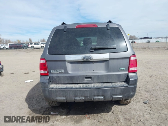 2011 Ford Escape Limited with VIN 1FMCU9EG4BKA57669, listed as a IAAI auction lot 41785314 with 83,970 mi miles. Bid and sale history available at carsss.com. Image 17.