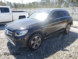 2019 Mercedes-Benz GLC with VIN WDC0G4JB6KV171323, listed as a Copart auction lot 49720335 with 105,426 mi miles and Non Repairable. Bid and sale history available at carsss.com. Image 1.