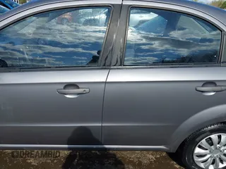 2010 Chevrolet Aveo 1LT with VIN KL1TD5DE0AB050527, listed as a IAAI auction lot 42033323 with 91,825 mi miles and . Bid and sale history available at DreamBid. Image 14.