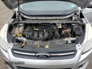 2013 Ford Escape SE z VIN 1FMCU9G9XDUC40645, wystawiony jako Copart lot #62681275 z przebiegiem 117 744 mil mil oraz Czysty tytuł • Clean title. Historia ofert i sprzedaży dostępna na DreamBid. Obrazek 12.