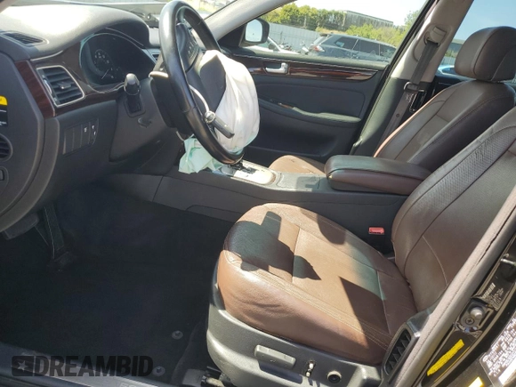 2012 Hyundai Genesis 3.8L z VIN KMHGC4DD2CU162621, wystawiony jako Copart lot #57342995 z przebiegiem 192 377 mil mil oraz Szkody całkowita. Historia ofert i sprzedaży dostępna na DreamBid. Obrazek 7.