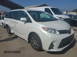 2019 Toyota Sienna XLE Auto Access Seat with VIN 5TDYZ3DC3KS020483, listed as a IAAI auction lot 42450925 with 63,855 mi miles and . Bid and sale history available at DreamBid. Image 1.
