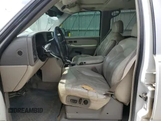 2002 GMC Yukon XL SLT z VIN 1GKFK16Z52J265501, wystawiony jako Copart lot #54234715 z przebiegiem 283 203 mil mil oraz Szkody całkowita. Historia ofert i sprzedaży dostępna na DreamBid. Obrazek 7.