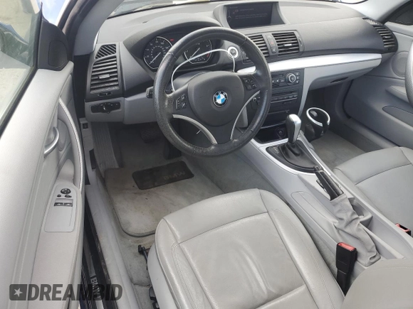 2009 BMW 1 Series 128i with VIN WBAUP93529VF49255, listed as a Copart auction lot 51100045 with 153,841 mi miles and Clean title. Bid and sale history available at DreamBid. Image 8.