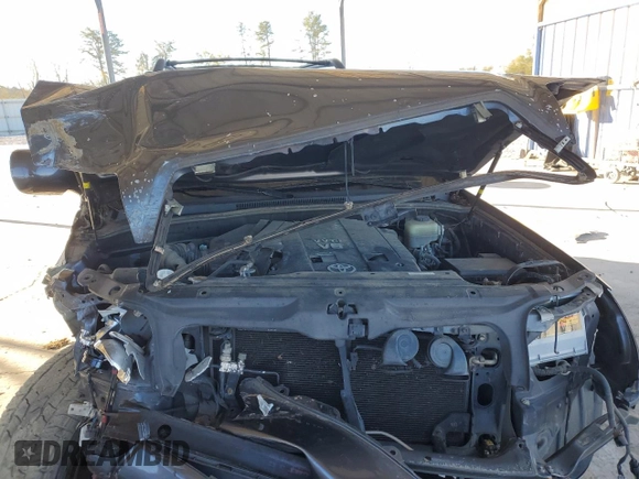 2009 Toyota 4Runner SR5 с VIN JTEZU14R99K024403, выставлен на аукционе Copart как лот 81534954 с пробегом 212 194 миль миль и Списание • Salvage title. История ставок и продаж доступна на DreamBid. Изображение 14.