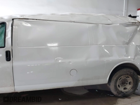 2016 Chevrolet Express Cargo Van with VIN 1GCWGBFF9G1176398, listed as a IAAI auction lot 41338842 with 329,520 mi miles. Bid and sale history available at carsss.com. Image 14.