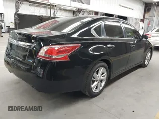 2013 Nissan Altima SV with VIN 1N4AL3AP7DN583853, listed as a IAAI auction lot 42662248 with 170,756 mi miles and . Bid and sale history available at DreamBid. Image 4.