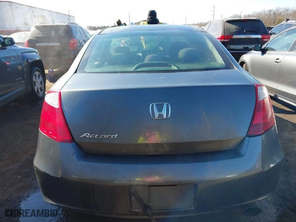 2008 Honda Accord Cpe LX-S with VIN 1HGCS12318A022956, listed as a IAAI auction lot 41384293 with 225,195 mi miles. Bid and sale history available at carsss.com. Image 16.