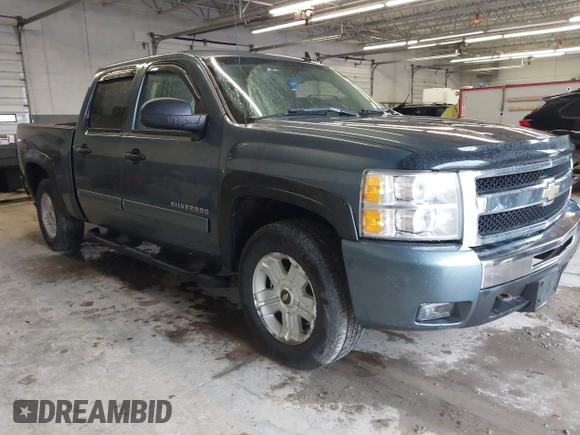 2011 Chevrolet Silverado 1500 LT with VIN 1GCPKSE39BF265085, listed as a IAAI auction lot 42198467 with 135,879 mi miles and . Bid and sale history available at DreamBid. Image 1.