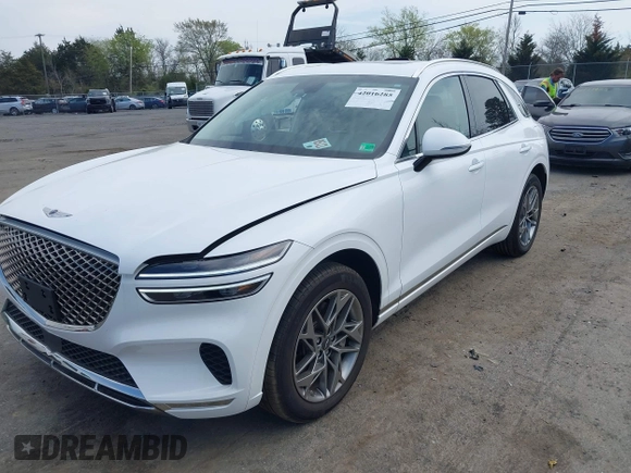 2024 Genesis GV70 2.5T with VIN 5NMMADTB8RH014051, listed as a IAAI auction lot 42016285 with 9,671 mi miles and . Bid and sale history available at DreamBid. Image 2.