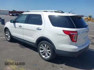 2013 Ford Explorer XLT z VIN 1FM5K8D83DGA54819, wystawiony jako IAAI lot #42111164 z przebiegiem 177 390 mil mil oraz . Historia ofert i sprzedaży dostępna na DreamBid. Obrazek 3.