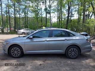 2020 Volkswagen Jetta S with VIN 3VWCB7BU8LM076922, listed as a IAAI auction lot 42123187 with 28,141 mi miles and . Bid and sale history available at DreamBid. Image 14.
