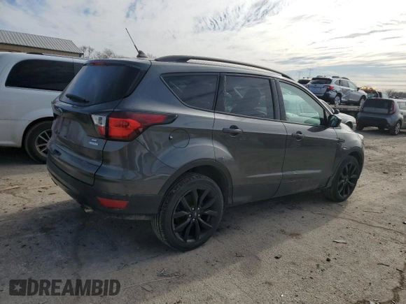 2019 Ford Escape SE with VIN 1FMCU0GDXKUA46873, listed as a Copart auction lot 44201505 with 123,631 mi miles and Salvage Title. Bid and sale history available at carsss.com. Image 3.