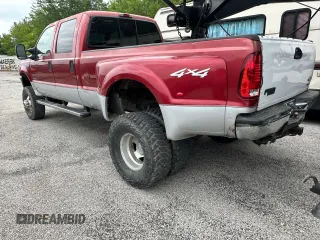2002 Ford F-350 XL z VIN 1FTWW33F92EA76011, wystawiony jako Copart lot #59820745 z przebiegiem 442 139 mil mil oraz Czysty tytuł • Clean title. Historia ofert i sprzedaży dostępna na DreamBid. Obrazek 3.