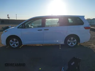 2017 Toyota Sienna L with VIN 5TDZZ3DC3HS828040, listed as a IAAI auction lot 41824384 with 76,159 mi miles. Bid and sale history available at carsss.com. Image 15.