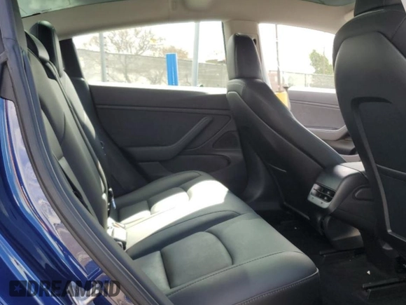 2019 Tesla Model 3 Mid Range with VIN 5YJ3E1EA8KF299456, listed as a Copart auction lot 48152695 with 27,144 mi miles and Salvage Title. Bid and sale history available at DreamBid. Image 10.