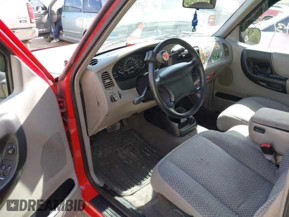 1999 Ford Ranger XL with VIN 1FTYR10C3XUA34140, listed as a IAAI auction lot 42035431 with 145,297 mi miles. Bid and sale history available at carsss.com. Image 8.