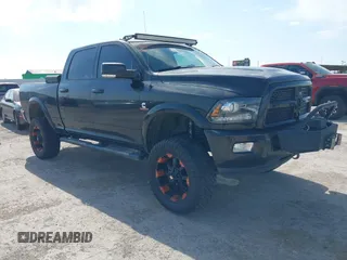 2015 Ram 2500 Laramie с VIN 3C6UR5FL2FG614985, выставлен на аукционе IAAI как лот 42031528 с пробегом 248 421 миль миль и . История ставок и продаж доступна на DreamBid. Изображение 1.