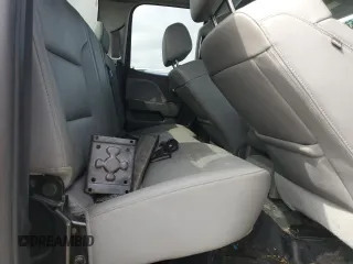2018 Chevrolet Silverado 1500 Work Truck with VIN 1GCRCNEH5JZ359500, listed as a Copart auction lot 48953105 with 207,814 mi miles and Salvage Title. Bid and sale history available at carsss.com. Image 10.