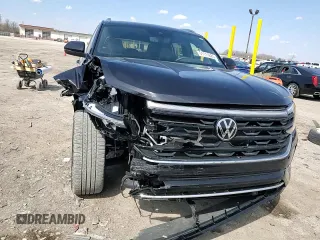 2024 Volkswagen Atlas SEL R-Line with VIN 1V2AE2CAXRC228149, listed as a Copart auction lot 51111825 with 6,548 mi miles and Salvage title. Bid and sale history available at DreamBid. Image 12.