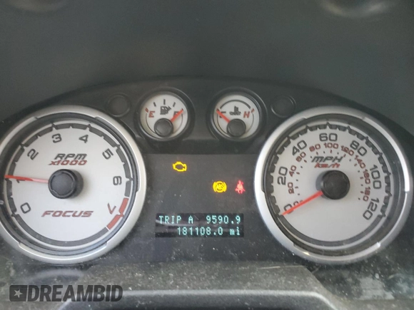 2011 Ford Focus SE with VIN 1FAHP3FN2BW142729, listed as a Copart auction lot 49622085 with 181,108 mi miles and Salvage Title. Bid and sale history available at carsss.com. Image 9.