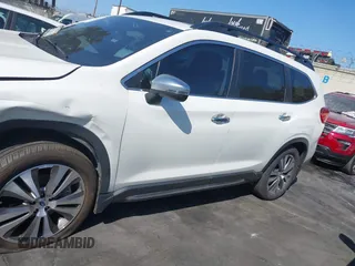 2020 Subaru Ascent Touring z VIN 4S4WMARD8L3439259, wystawiony jako IAAI lot #41643038 z przebiegiem 50 260 mil mil oraz . Historia ofert i sprzedaży dostępna na DreamBid. Obrazek 14.