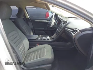 2017 Ford Fusion SE z VIN 3FA6P0HD0HR129175, wystawiony jako IAAI lot #42126532 z przebiegiem 120 424 mil mil oraz . Historia ofert i sprzedaży dostępna na DreamBid. Obrazek 5.