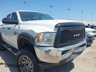 2012 Ram 2500 ST z VIN 3C6UD5CLXCG301343, wystawiony jako IAAI lot #42009239 z przebiegiem 139 514 mil mil oraz . Historia ofert i sprzedaży dostępna na DreamBid. Obrazek 6.