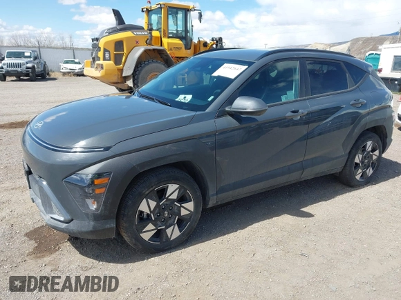 2025 Hyundai Kona SEL with VIN KM8HB3AB7SU205790, listed as a IAAI auction lot 41942642 with 10,684 mi miles. Bid and sale history available at carsss.com. Image 18.