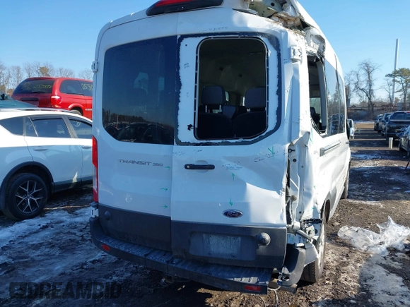 2024 Ford Transit Passenger XL with VIN 1FBAX2C85RKA16018, listed as a IAAI auction lot 41400715 with 13,842 mi miles. Bid and sale history available at carsss.com. Image 6.