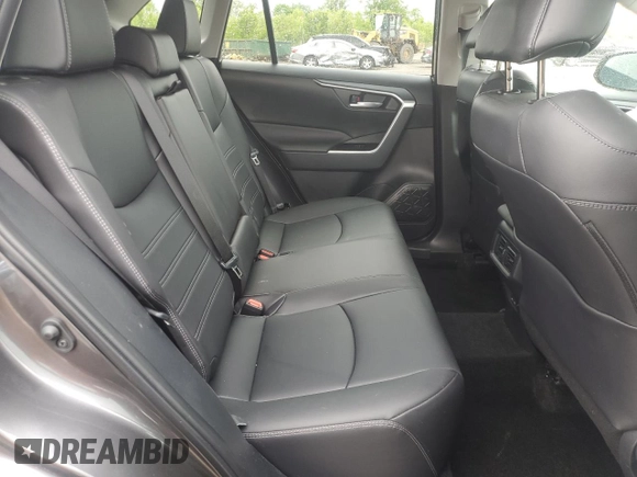 2025 Toyota RAV4 XLE Premium with VIN 2T3A1RFV8SC525056, listed as a Copart auction lot 57753695 with 1,051 mi miles and Clean title. Bid and sale history available at DreamBid. Image 11.