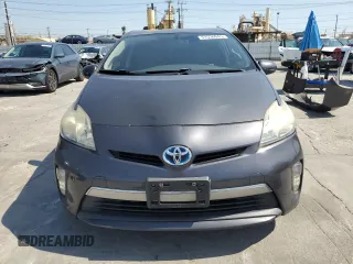 2014 Toyota Prius z VIN JTDKN3DP5E3061823, wystawiony jako Copart lot #51536045 z przebiegiem 231 036 mil mil oraz Szkoda całkowita • Salvage title. Historia ofert i sprzedaży dostępna na DreamBid. Obrazek 5.