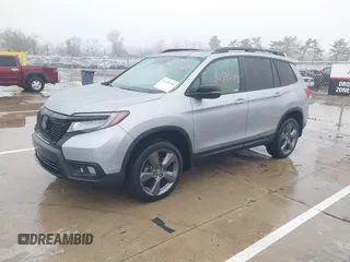 2021 Honda Passport Touring z VIN 5FNYF8H9XMB019732, wystawiony jako IAAI lot #41459208 z przebiegiem 41 745 mil mil oraz . Historia ofert i sprzedaży dostępna na DreamBid. Obrazek 17.