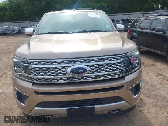 2020 Ford Expedition Platinum with VIN 1FMJU1MT6LEA51900, listed as a IAAI auction lot 42265591 with 70,022 mi miles and . Bid and sale history available at DreamBid. Image 12.