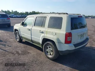 2014 Jeep Patriot Sport z VIN 1C4NJPBA9ED533417, wystawiony jako IAAI lot #42554964 z przebiegiem 144 771 mil mil oraz . Historia ofert i sprzedaży dostępna na DreamBid. Obrazek 3.