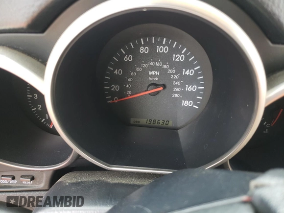 2002 Lexus SC 430 with VIN JTHFN48Y320010682, listed as a Copart auction lot 60476285 with 198,630 mi miles and Salvage title. Bid and sale history available at DreamBid. Image 9.