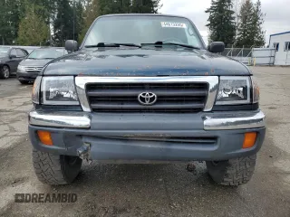 1998 Toyota Tacoma with VIN 4TAWN72NXWZ022200, listed as a Copart auction lot 44613295 with Not Provided miles and Salvage Title. Bid and sale history available at DreamBid. Image 5.