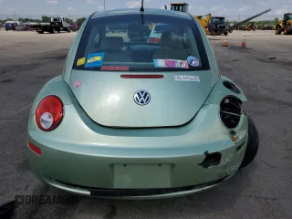 2008 Volkswagen Beetle SE with VIN 3VWRW31C78M509931, listed as a Copart auction lot 56645275 with 136,436 mi miles and Salvage title. Bid and sale history available at DreamBid. Image 6.