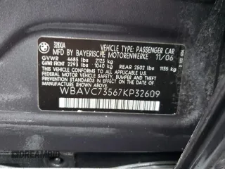 2007 BMW 3 Series 328xi с VIN WBAVC73567KP32609, выставлен на аукционе Copart как лот 84893854 с пробегом Не указан миль и Списание • Salvage title. История ставок и продаж доступна на DreamBid. Изображение 12.