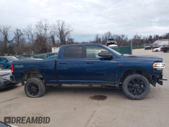 2022 Ram 2500 Big Horn with VIN 3C6UR5DJ5NG221224, listed as a IAAI auction lot 41167145 with 31,504 mi miles. Bid and sale history available at carsss.com. Image 14.