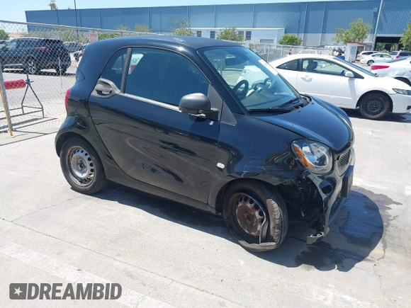 2016 Smart fortwo Passion with VIN WMEFJ5DA7GK068111, listed as a IAAI auction lot 42260953 with 87,115 mi miles and . Bid and sale history available at DreamBid. Image 1.