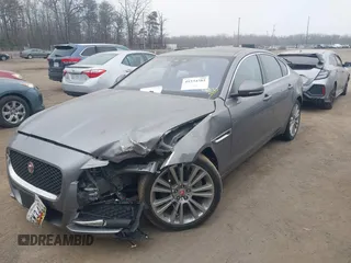 2020 Jaguar XF with VIN SAJBK4FX3LCY83949, listed as a IAAI auction lot 41534382 with 21,218 mi miles and . Bid and sale history available at DreamBid. Image 17.