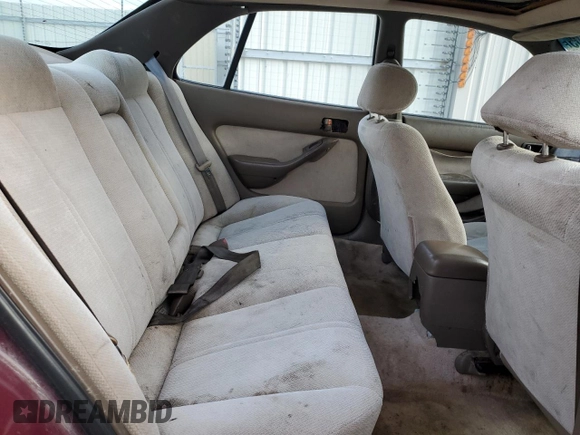 1996 Toyota Camry DX with VIN 4T1BG12KXTU739460, listed as a Copart auction lot 89107105 with 131,237 mi miles and Salvage Title. Bid and sale history available at carsss.com. Image 10.