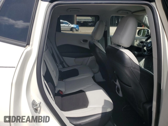 2018 Jeep Compass Latitude with VIN 3C4NJCBB3JT145069, listed as a Copart auction lot 61859665 with 68,476 mi miles and Salvage title. Bid and sale history available at DreamBid. Image 11.